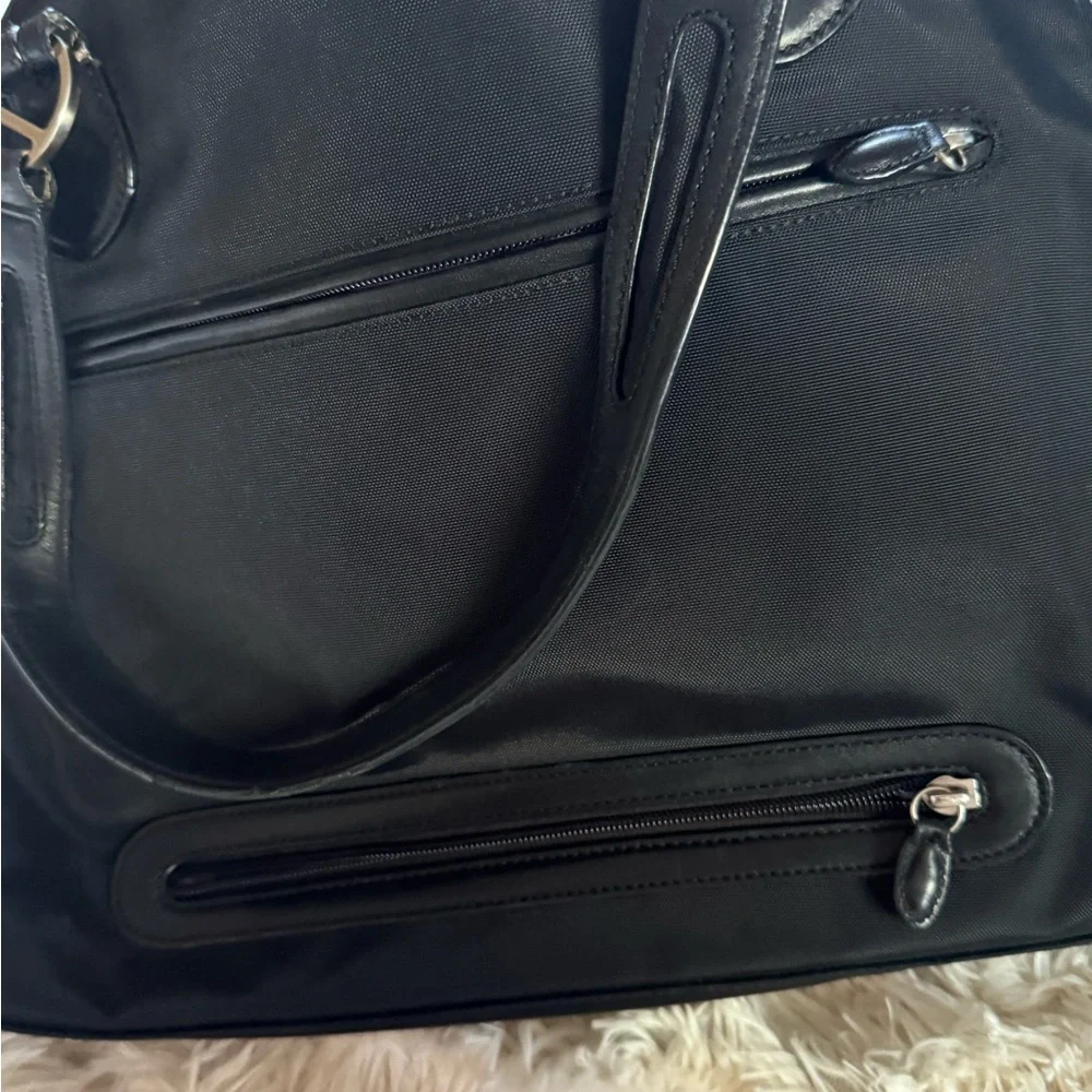 Tumi Black Men's Briefcase‎